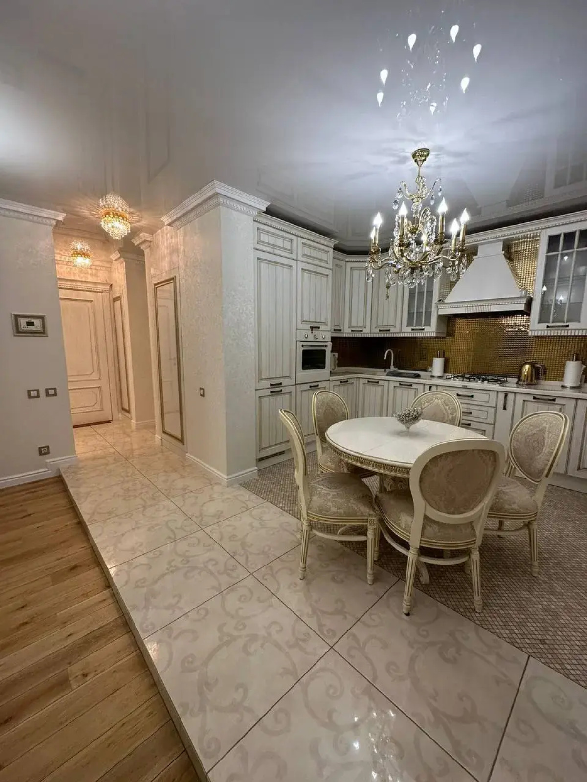 Апартаменты 5 звезд на улице Маркуса 26