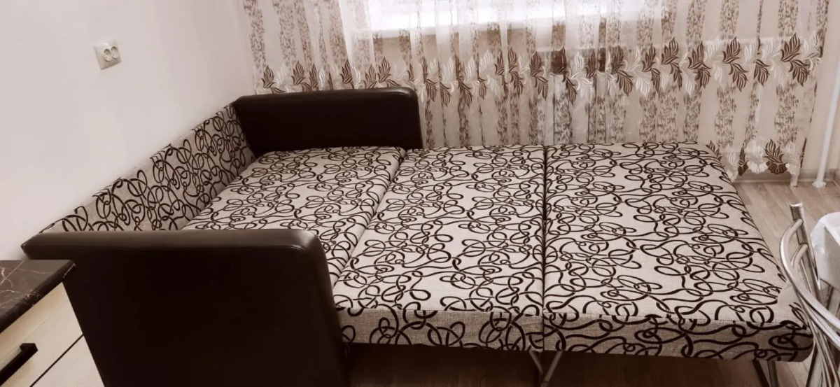 Апартаменты 2-х комнатные на Юности 3