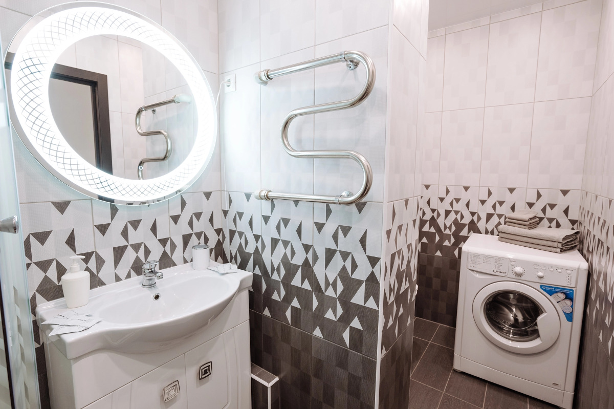 Апартаменты 9 ночей на Островского 5