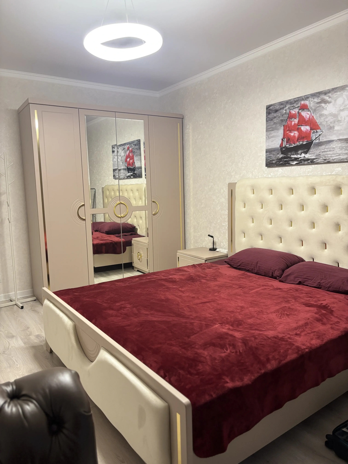 Квартира Стильная Студия с Видом на Горы