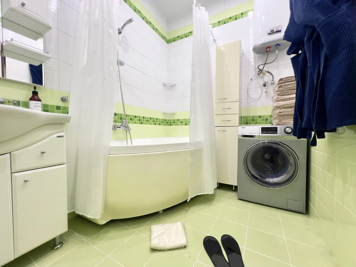 Апартаменты ВыДома в шаге от набережной с видом на Бульвар Дзержинско