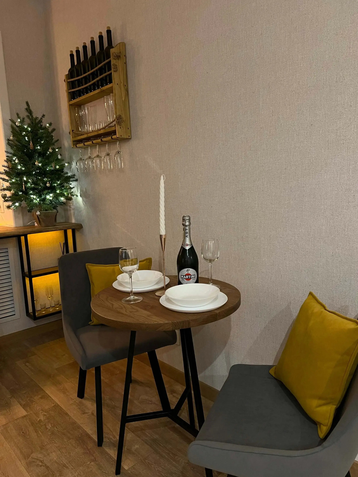 Квартира Aikuaiven Home