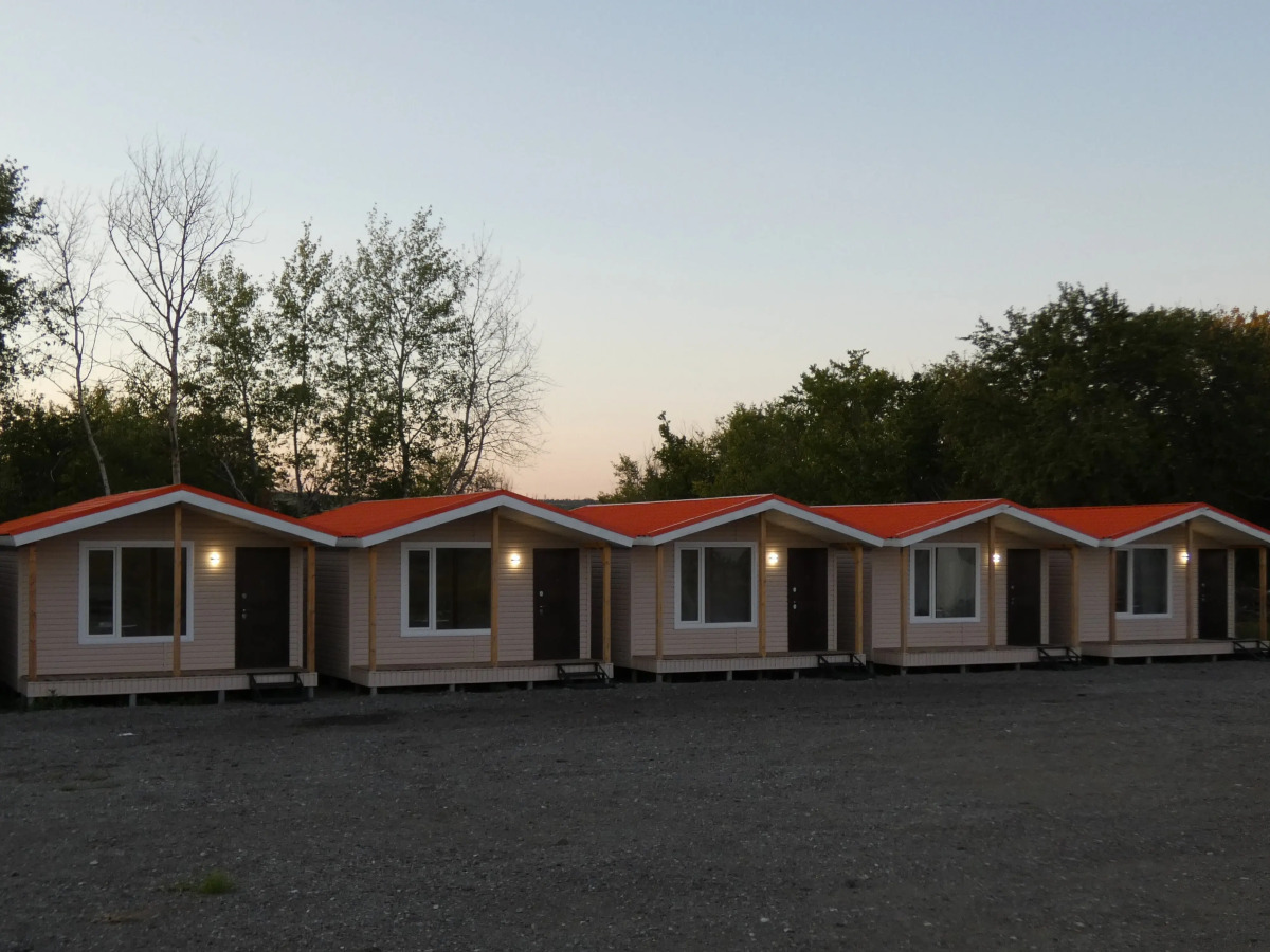 Частный Дом 5 с Двуспальной Кроватью