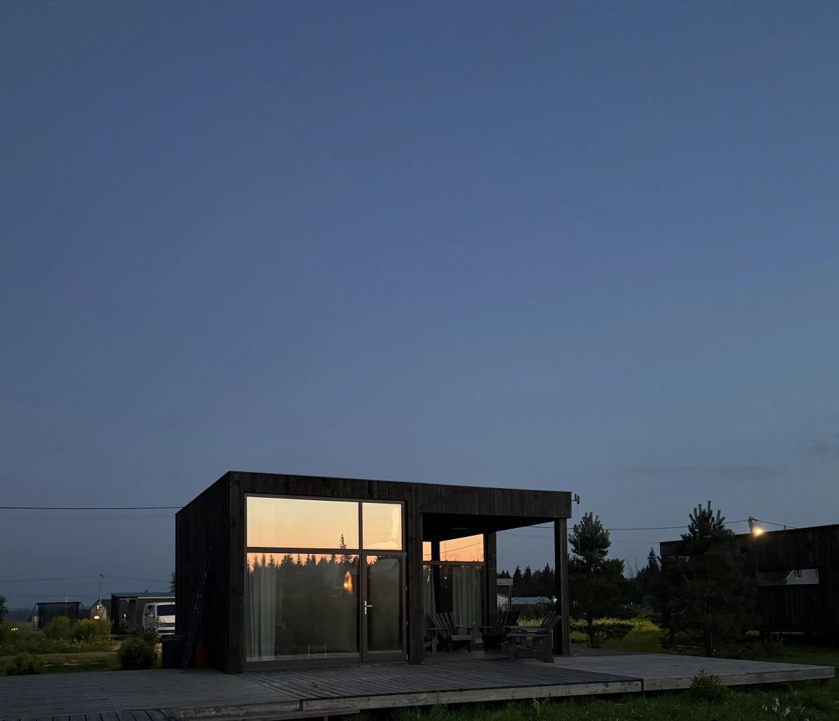 Дом Уютный с панорамными окнами