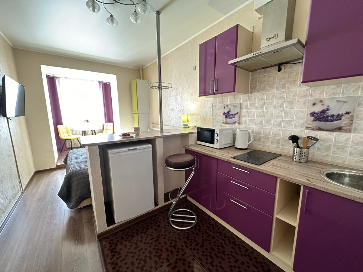 Квартира Яркая Студия в Новом Жк