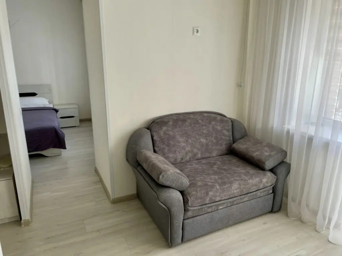 Апартаменты с выходом в зелёный двор На Сутки