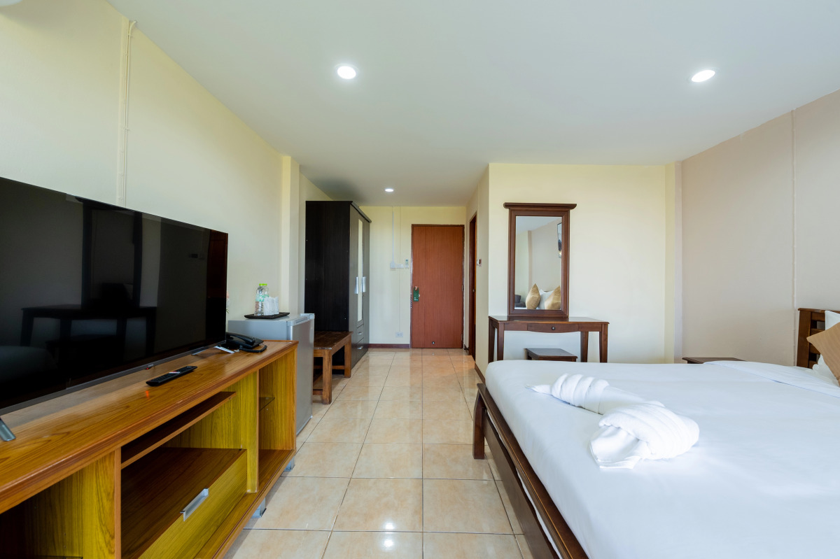 Отель Hillside Resort Pattaya