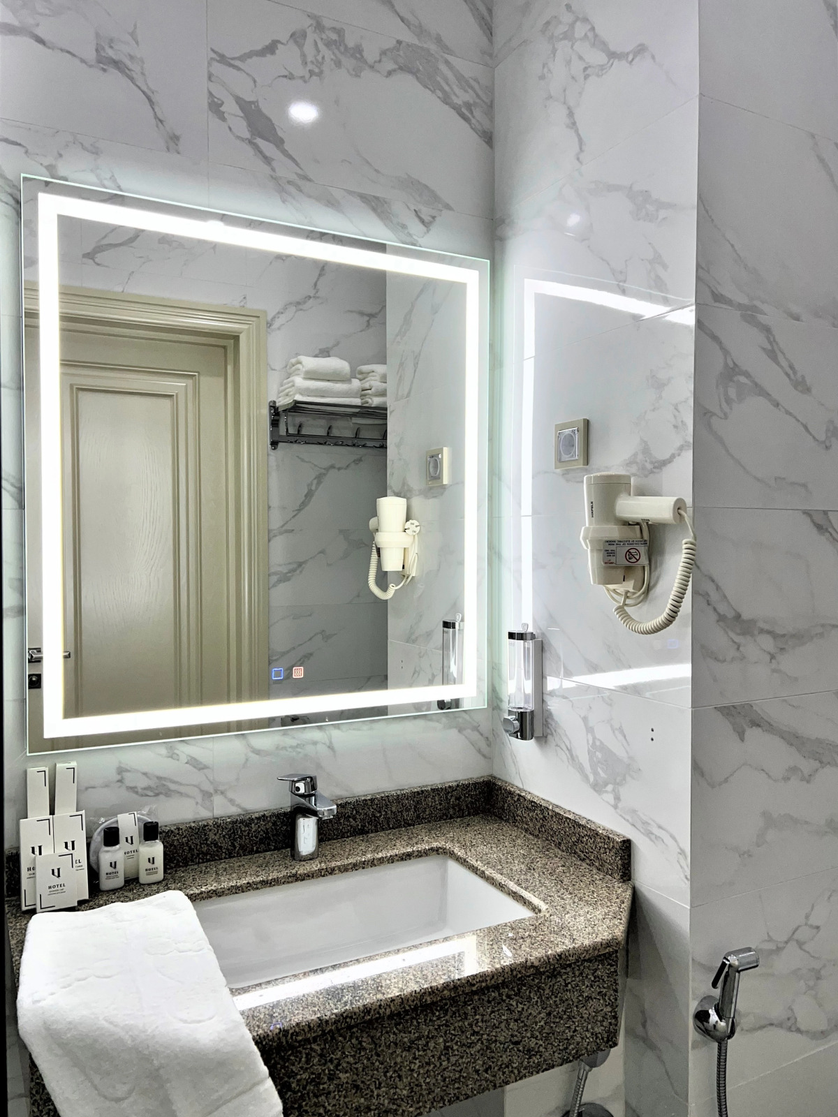 Отель Al Anvar Hotel