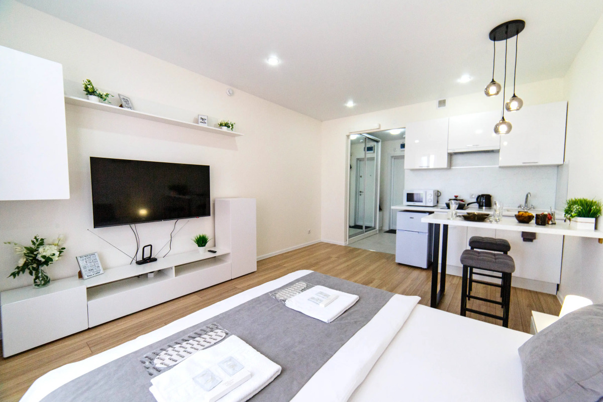 Апартаменты на 65 Лет Победы д 6