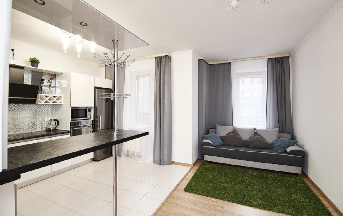 Апартаменты Трехкомнатная Квартира Люкс в Центре Омска