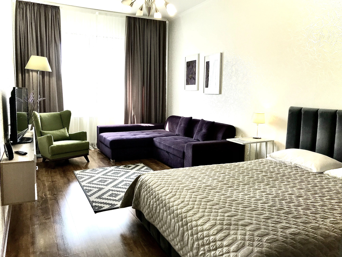 Апартаменты У Королевских ворот Гагарина 1