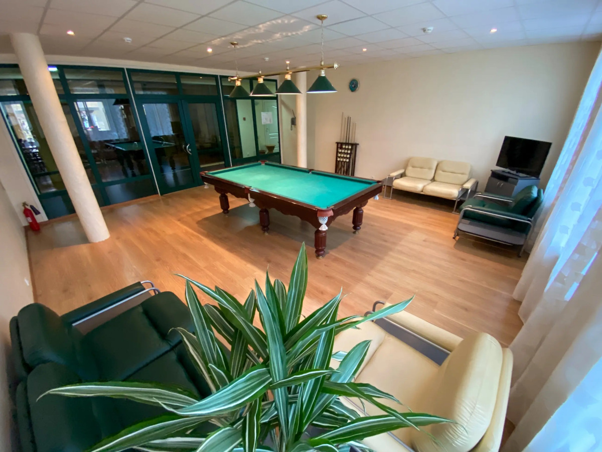 Отель Авиатор