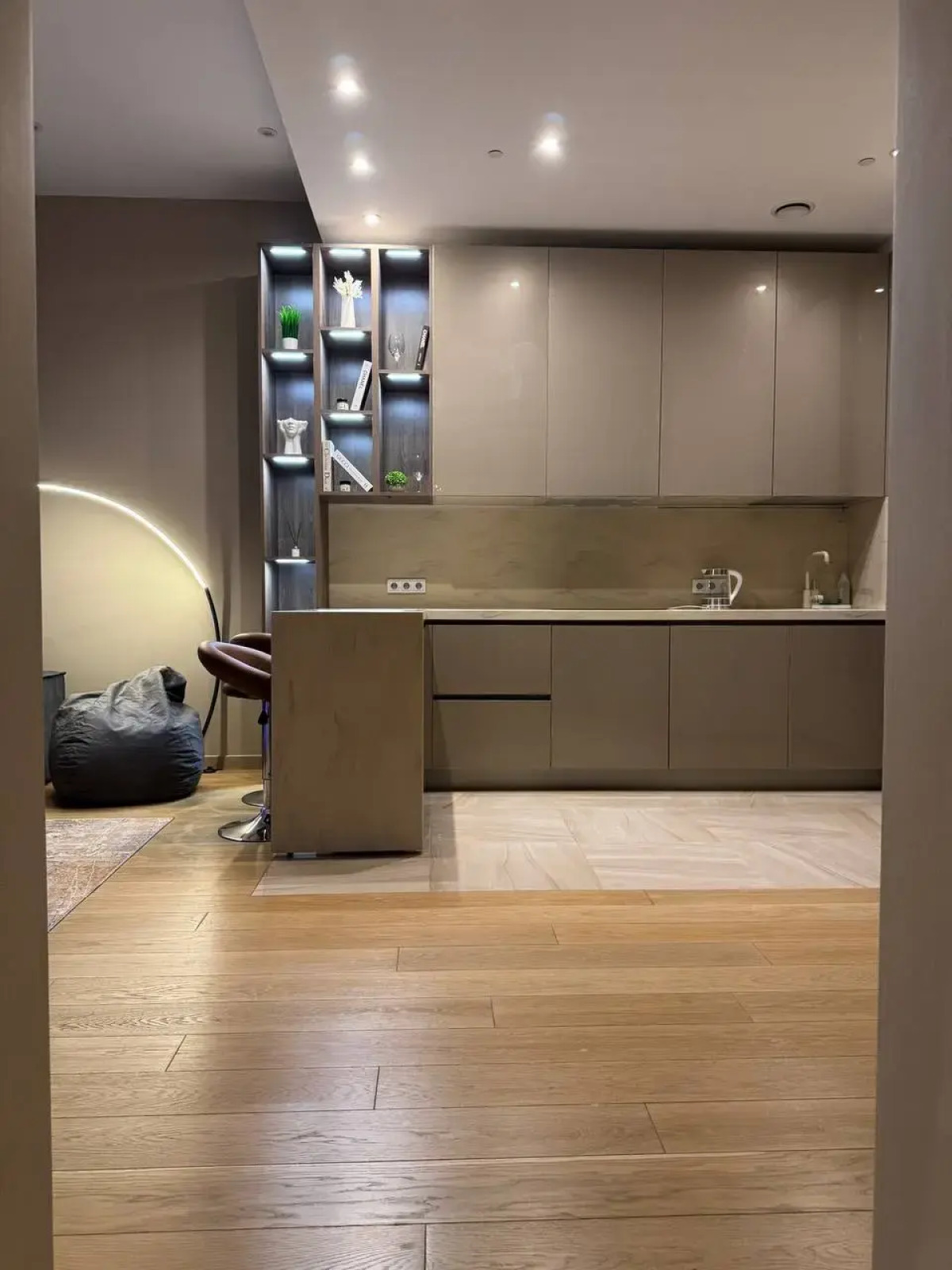 Апартаменты Sky City Moscow Роскошный апартамент с видом на башни на 61 этаже!