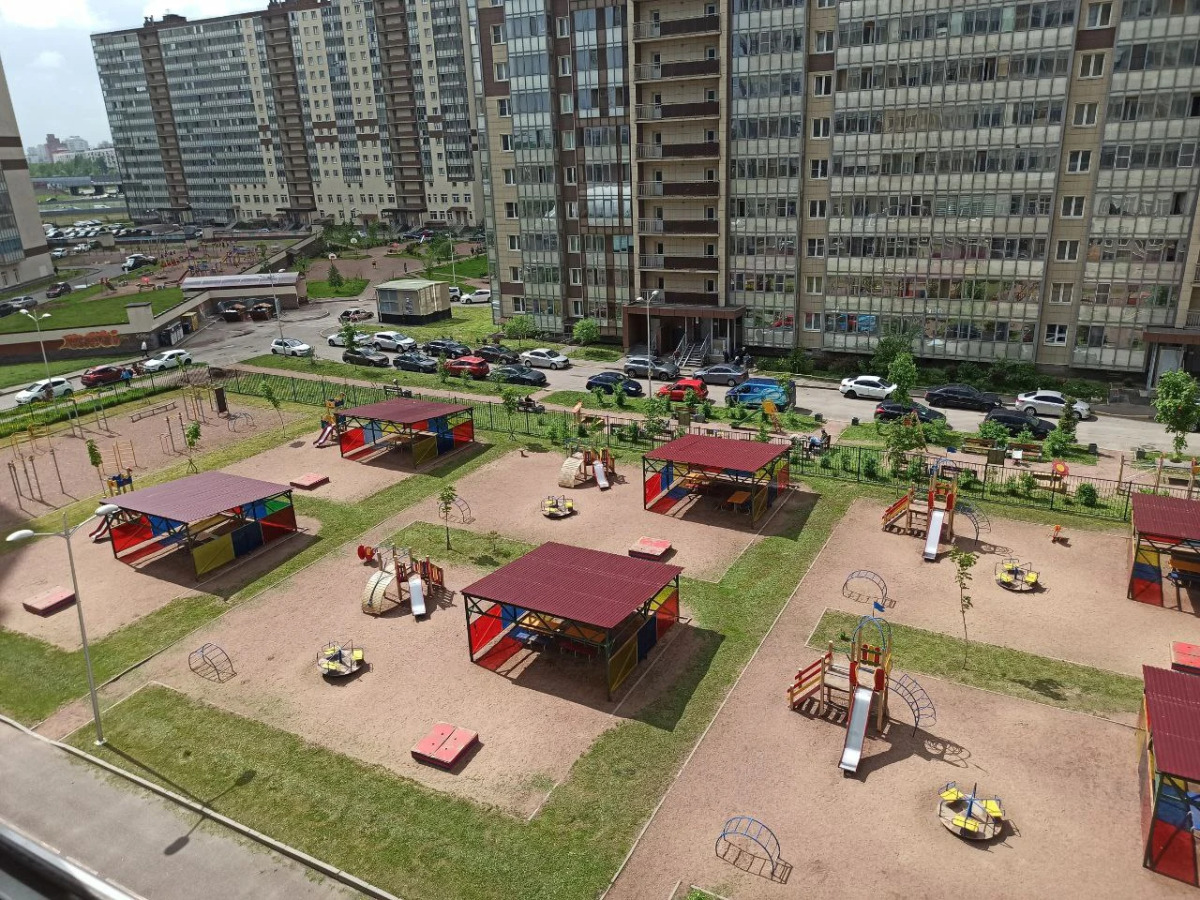 Апартаменты на проспекте Авиаторов Балтики 1к1