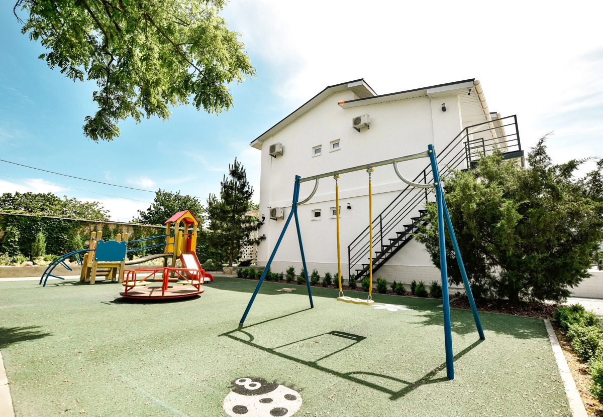 Отель Белая Ива