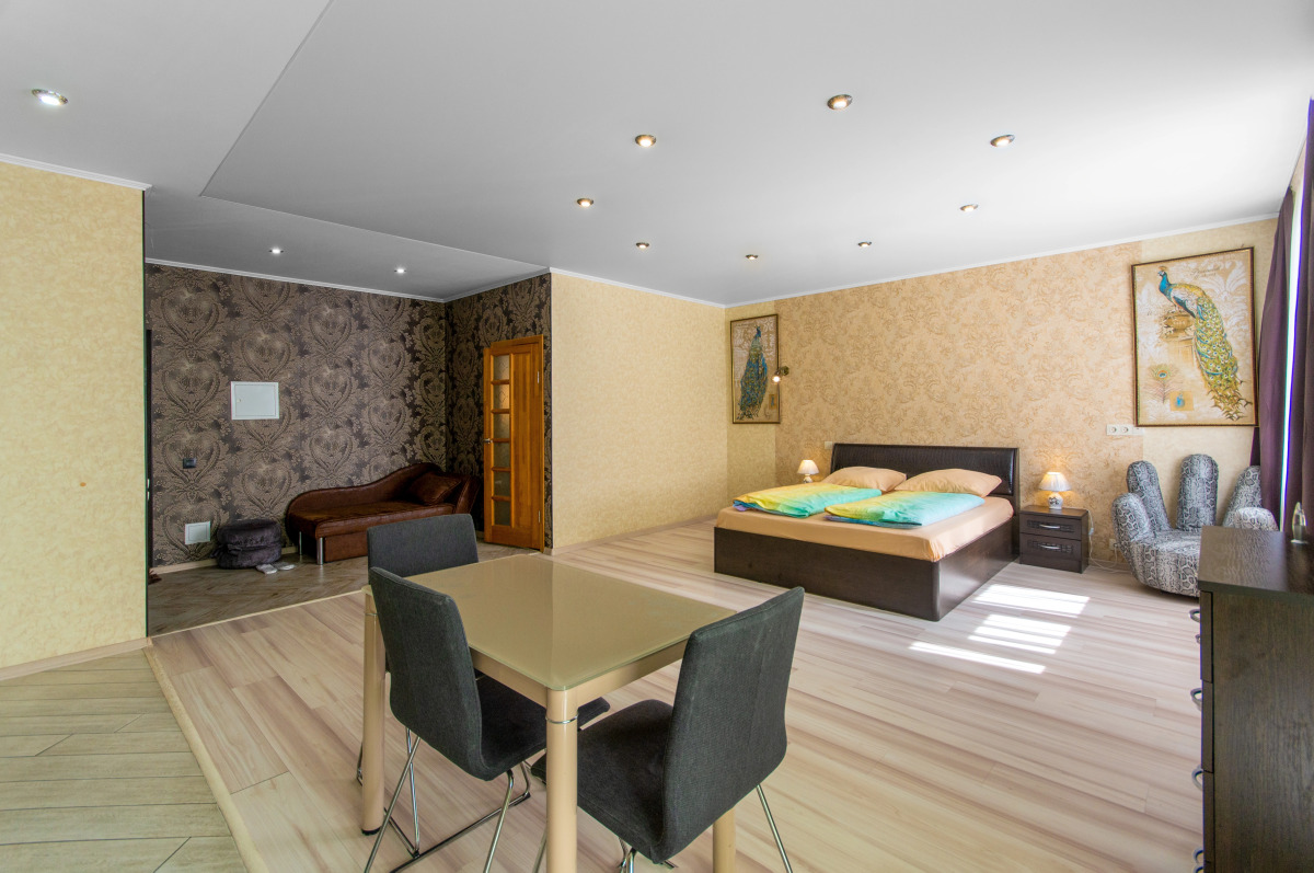 Апартаменты West39 на Шахматной 4В