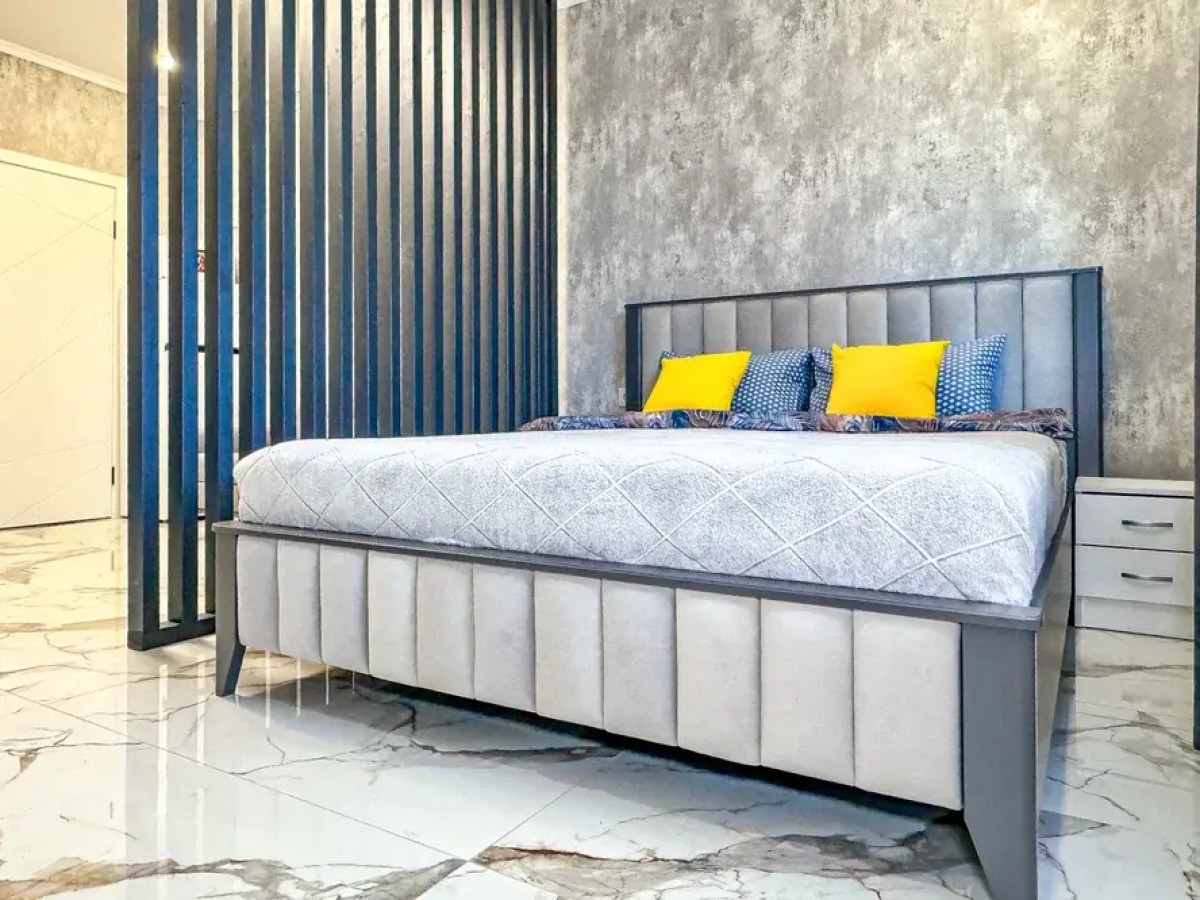 Квартира Уютная студия с балконом в новом доме Крымск Хоум