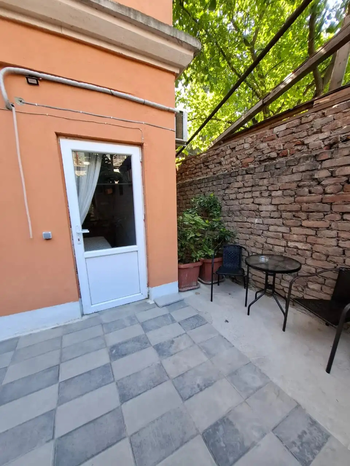 Апартаменты Nebula Inn