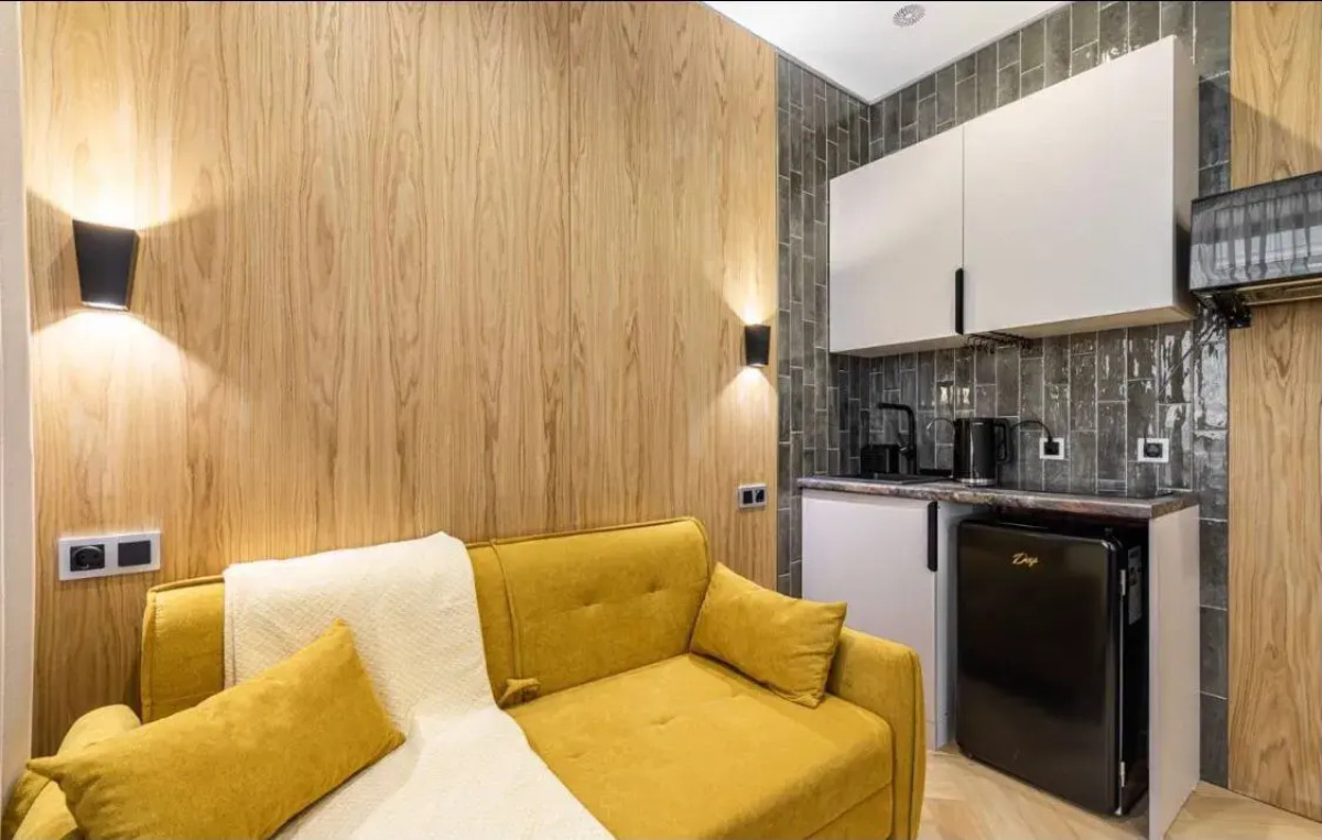 Апартаменты премиум Red Apartments 4-ех местные