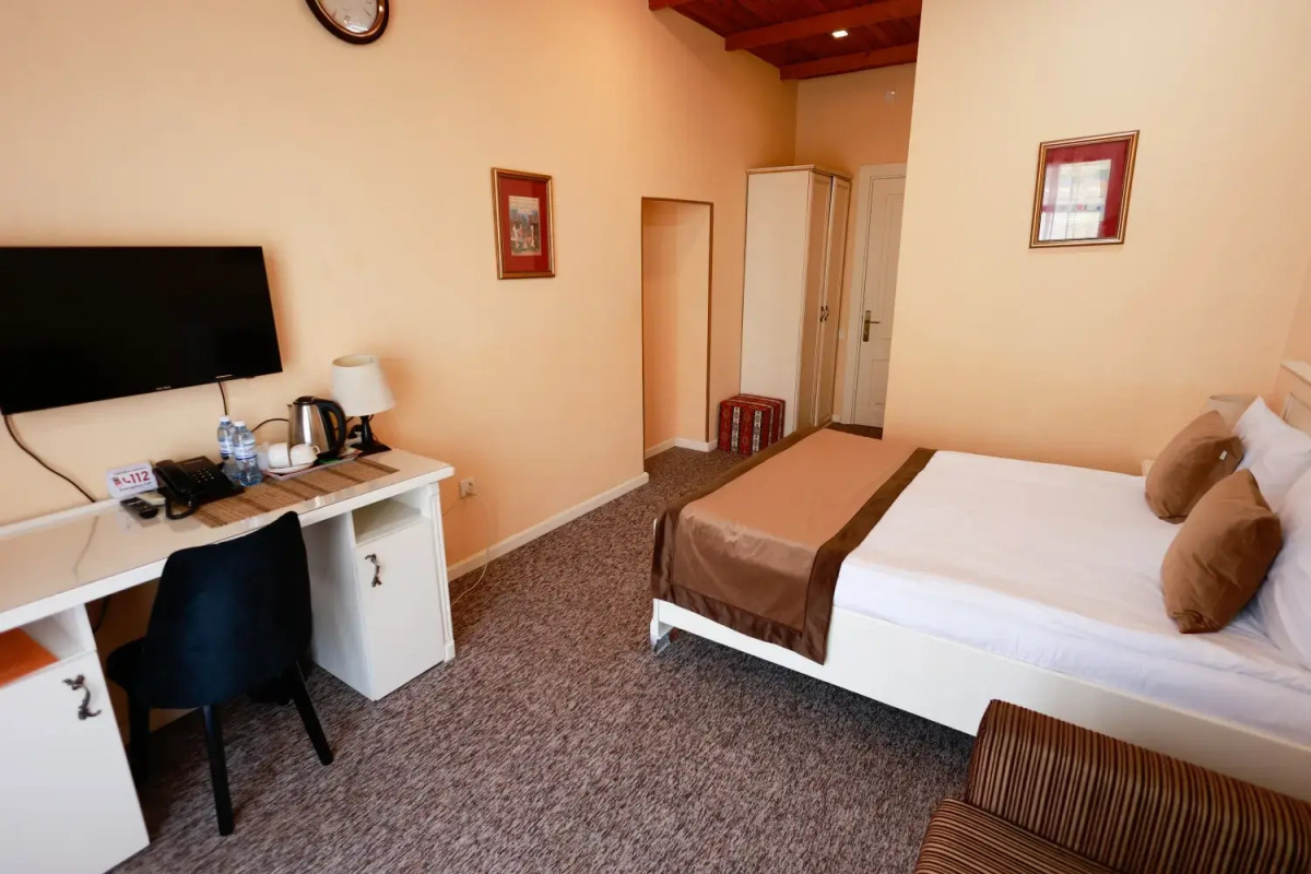 Отель East Legend Panorama