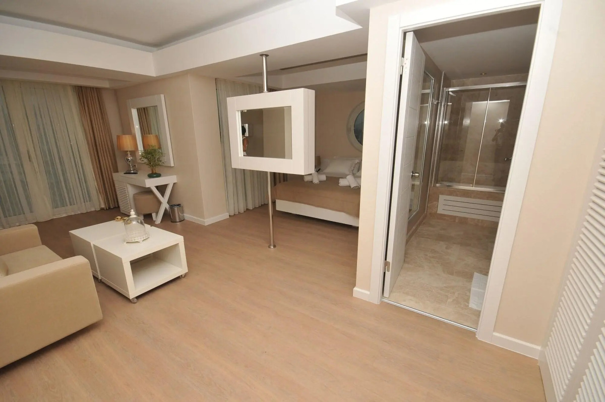 Отель Alesta Yacht