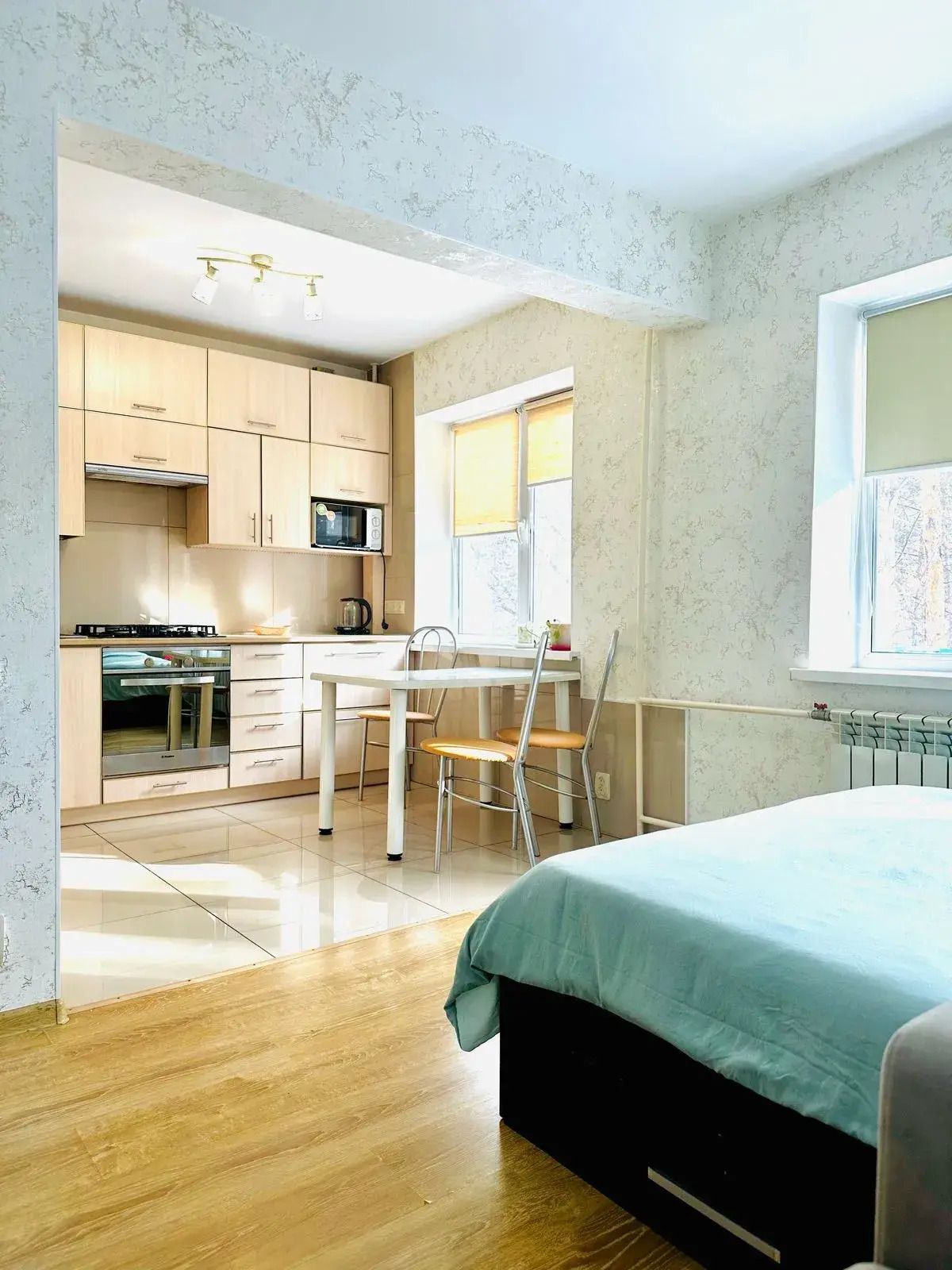 Квартира студия в самом центре с парковкой