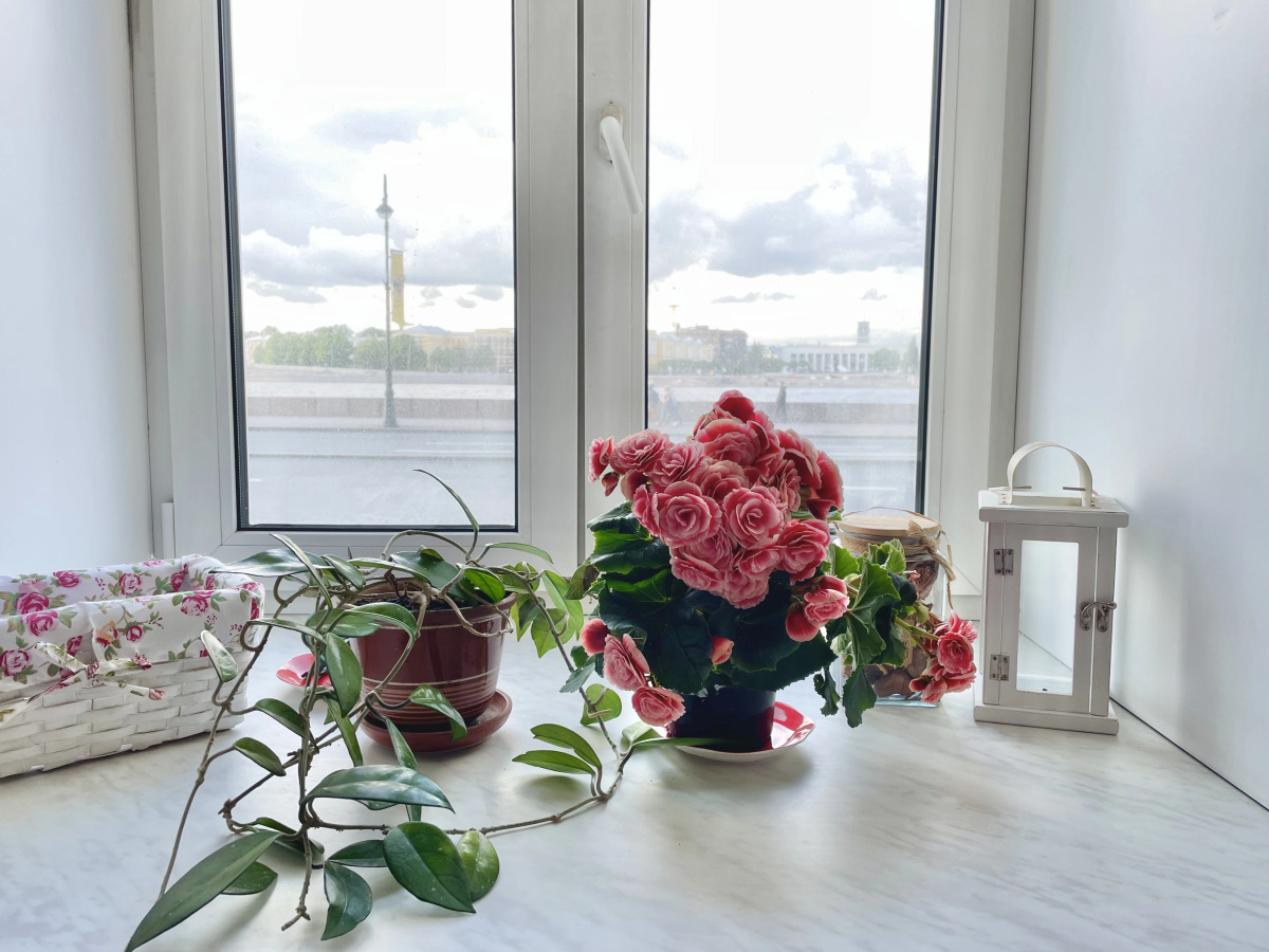 Апартаменты С Видом на Неву и Литейный Мост