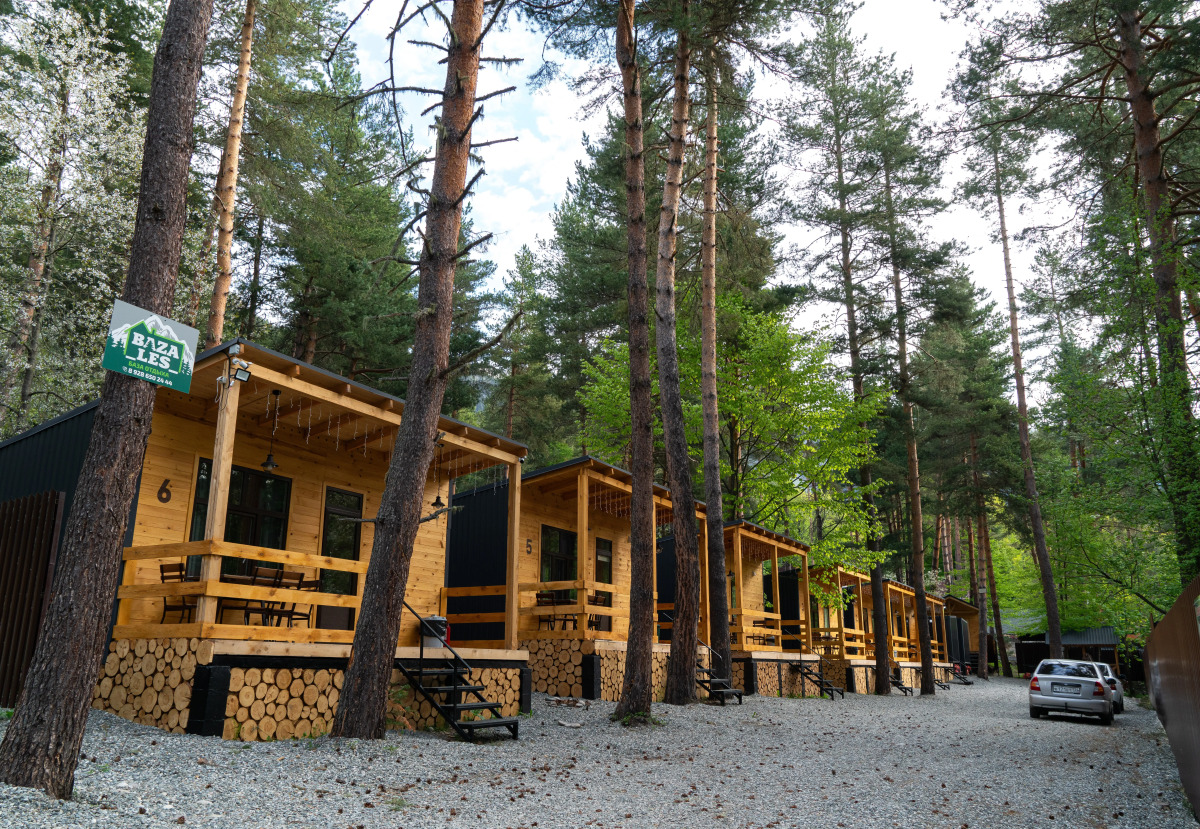 База отдыха Baza les