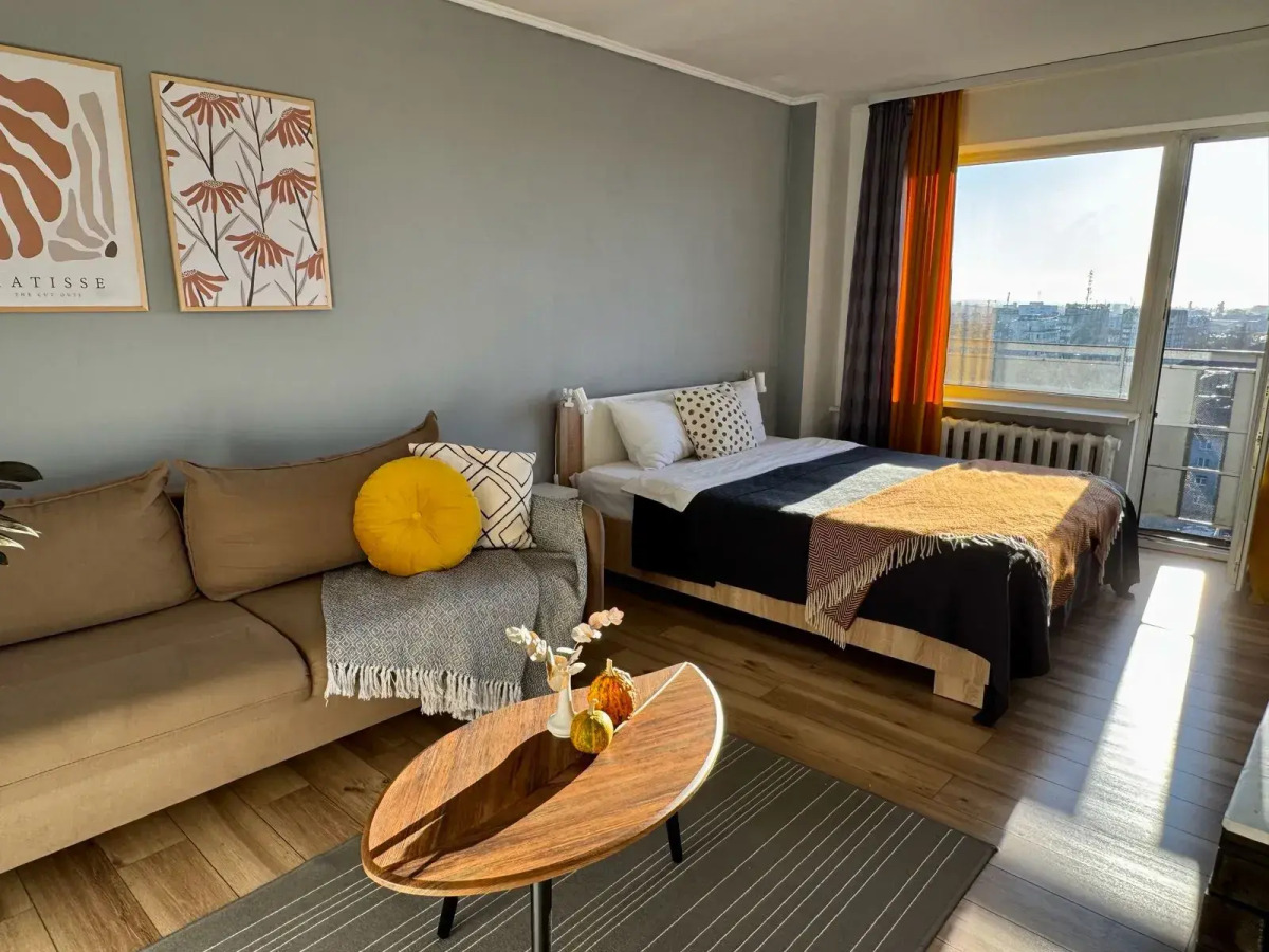 Апартаменты Altezza с панорамным видом на город с 13 этажа