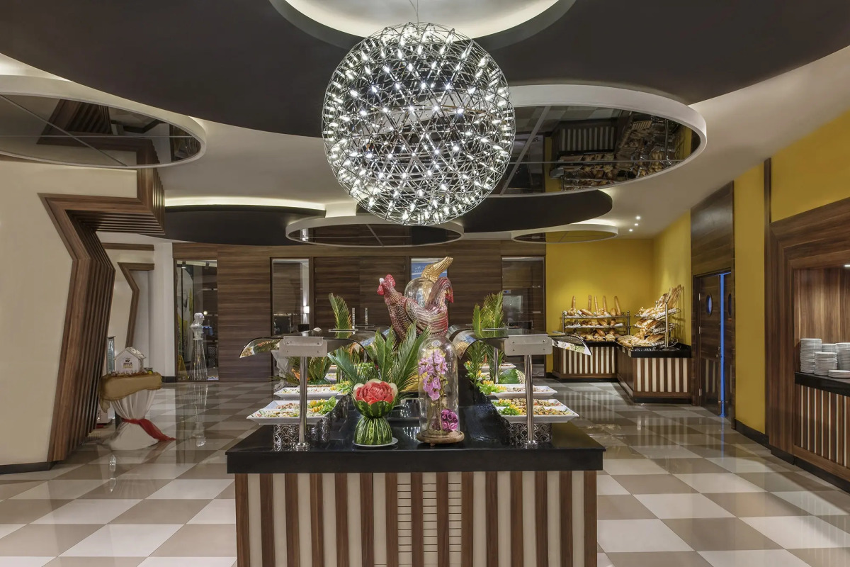 Отель Botanik Platinum