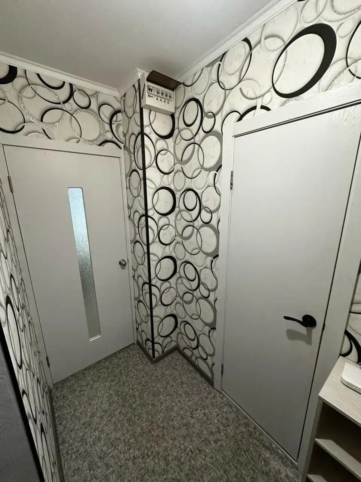 Квартира Уютная двухкомнатная 20 минут до центра