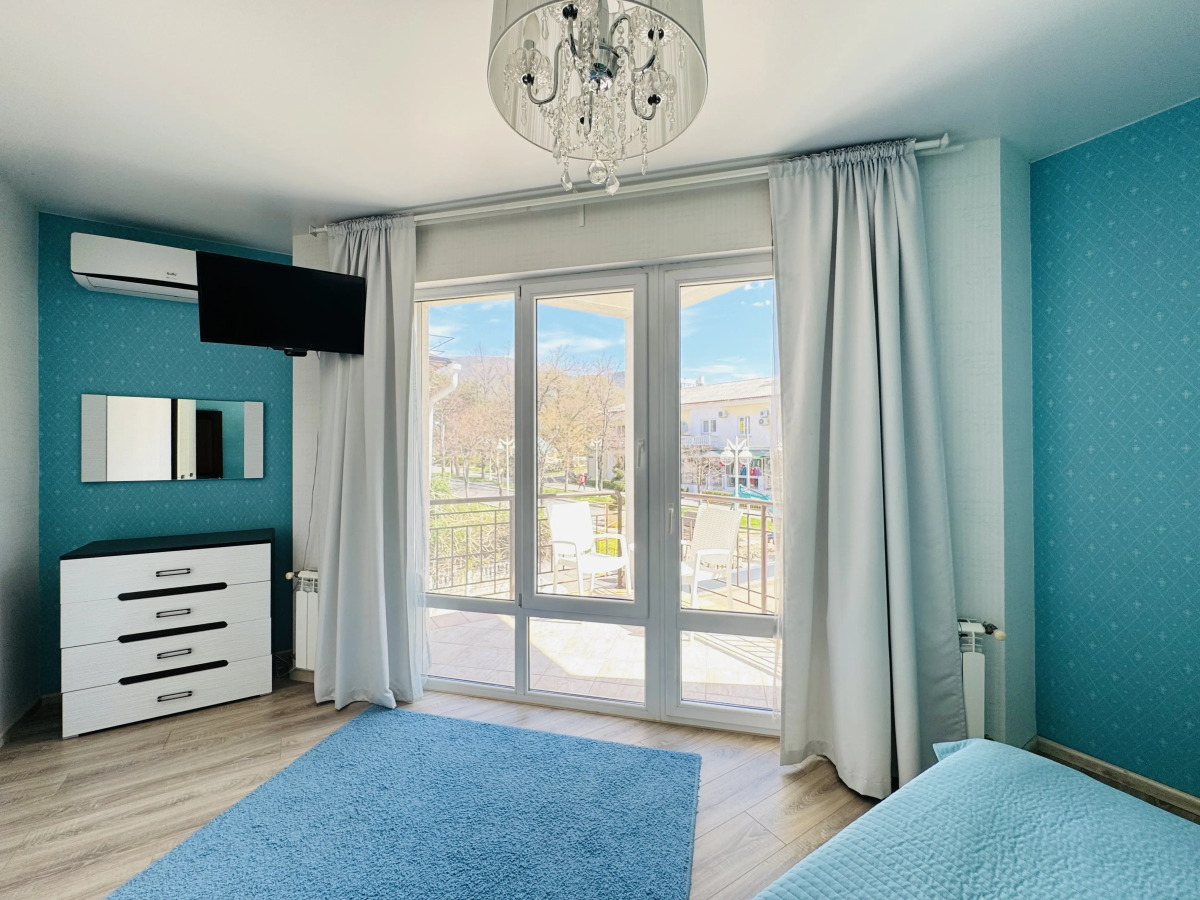 Апартаменты Лермонтовский бульвар 1