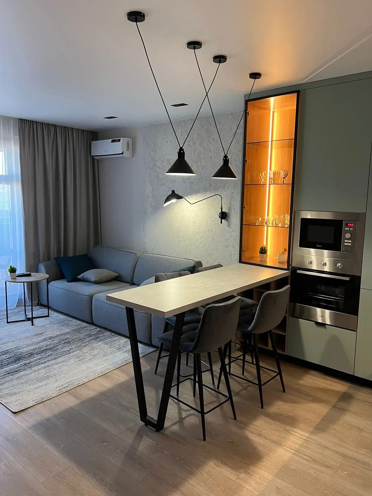 Квартира Дизайнерская 2-х комнатная