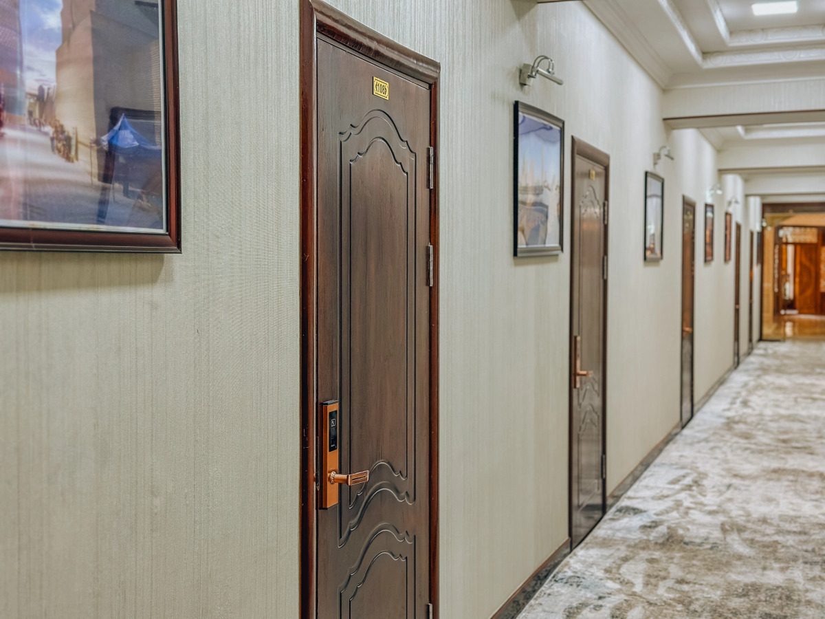 Отель Pakhlavon Hotel