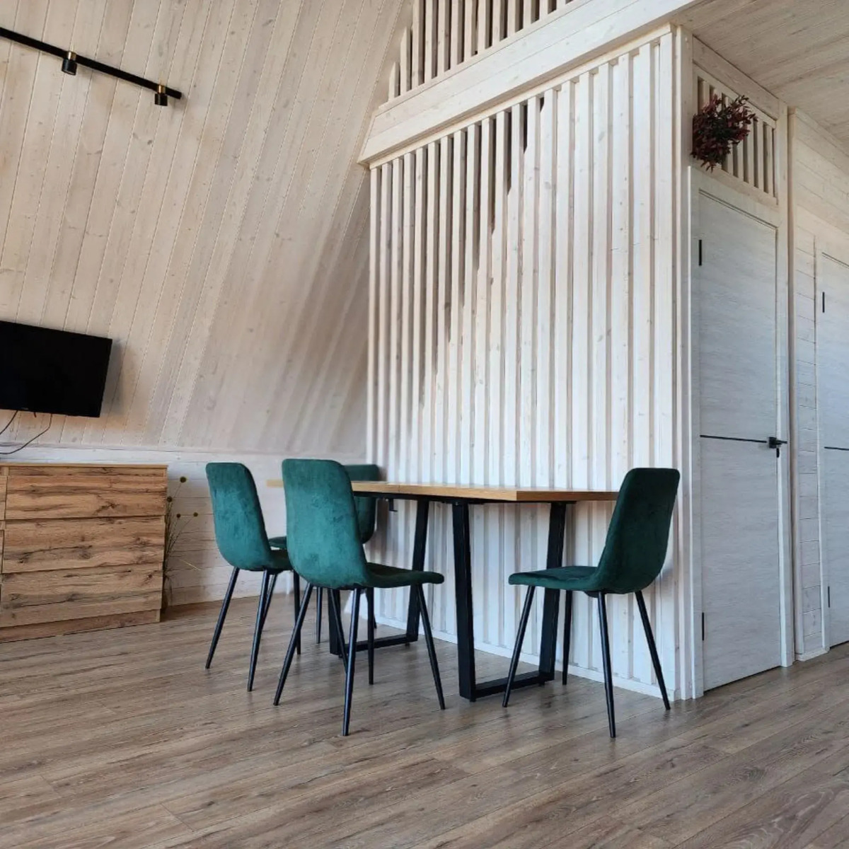 Шале White House