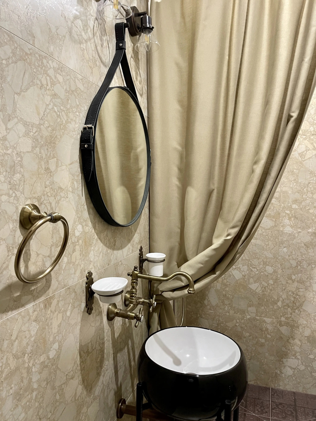 Отель Saloon Western