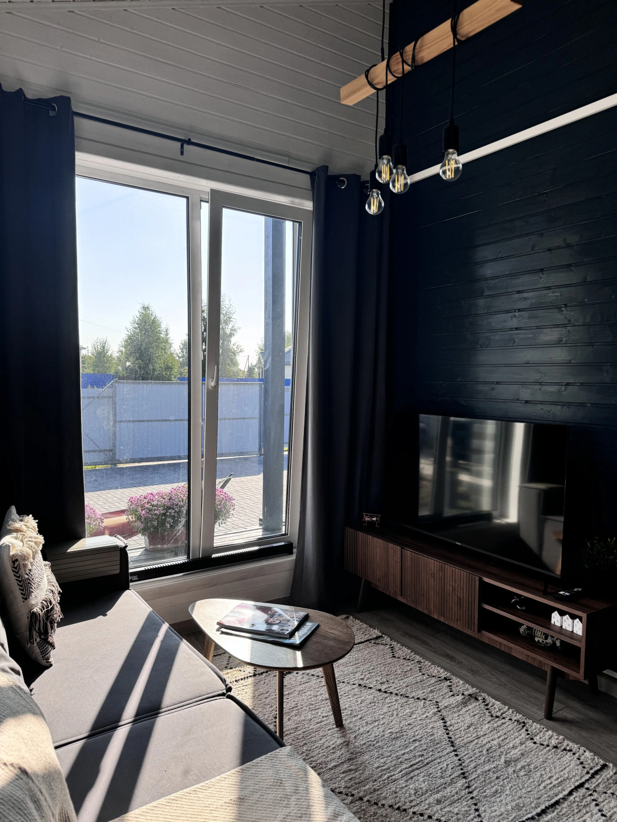 Частный дом Уютный дом в стиле барнхаус, с сауной, недалеко от реки