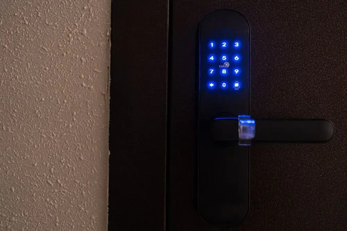 Апартаменты Monochrome от Сети Good Vibes Apartments