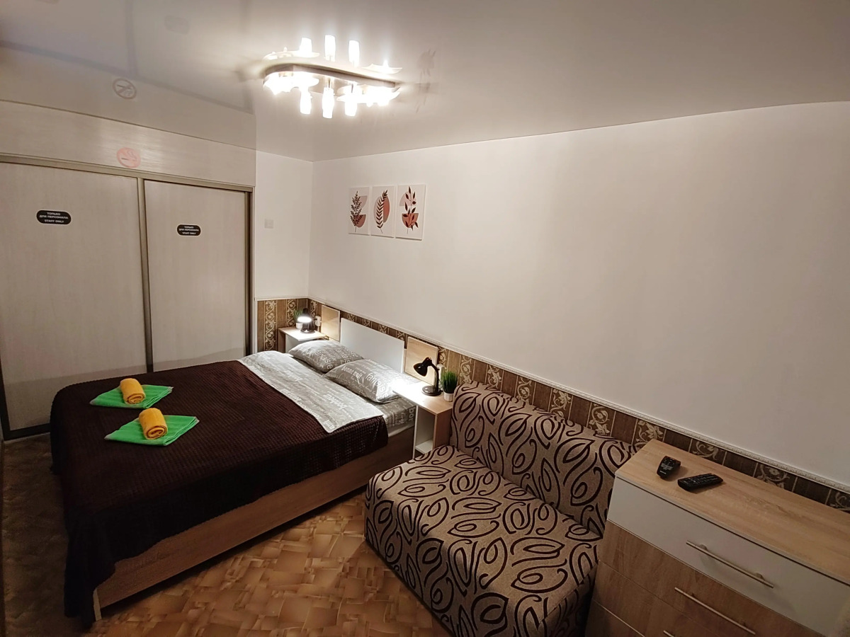 Квартира с Видом на Площадь Пять Углов