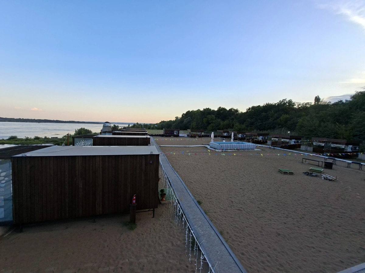 Глэмпинг Солнце, воздух и вода