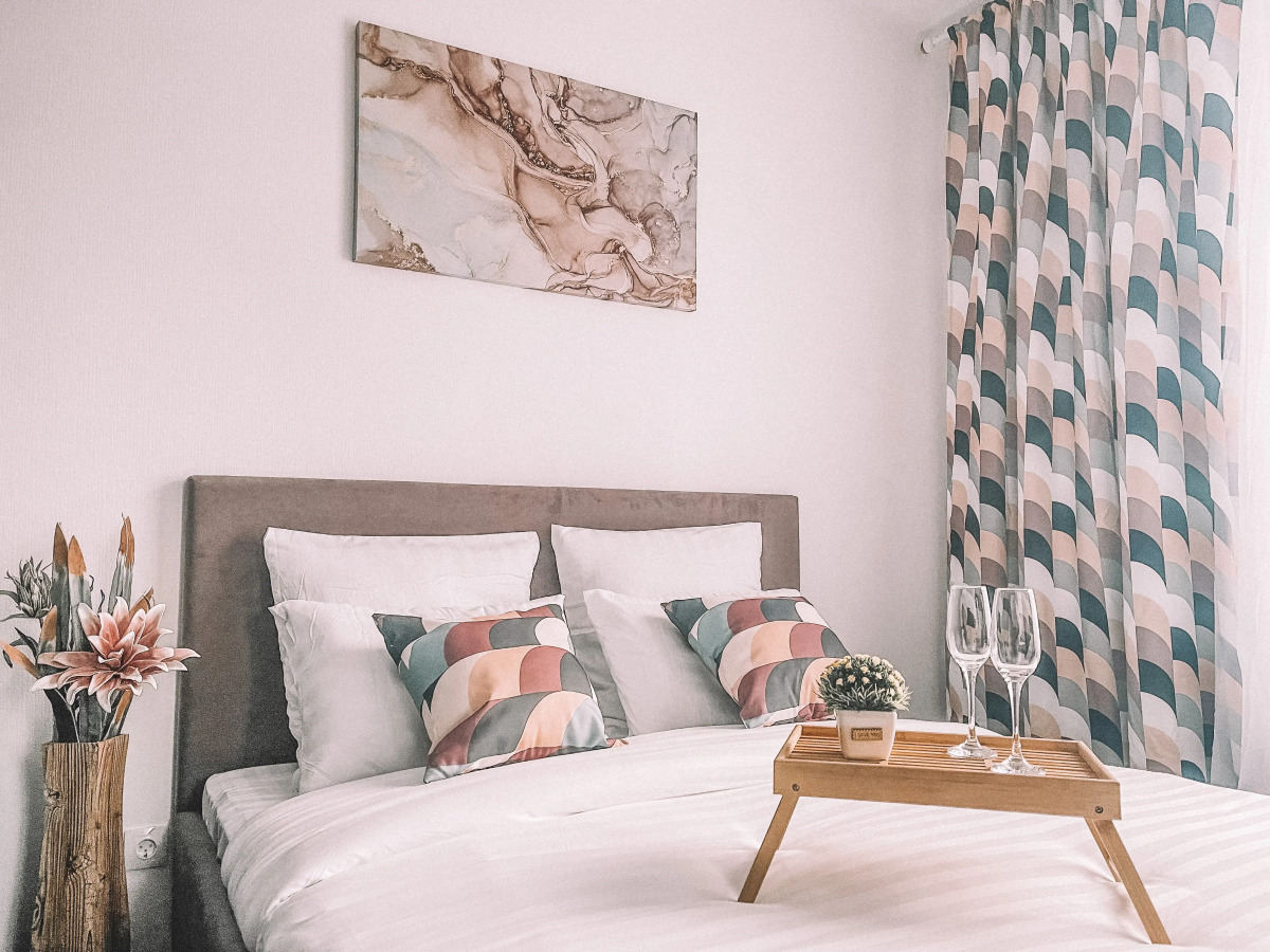 Апартаменты Студия Эмеральд на Арцеуловской