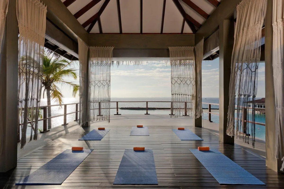 Grand Park Kodhipparu Hotel