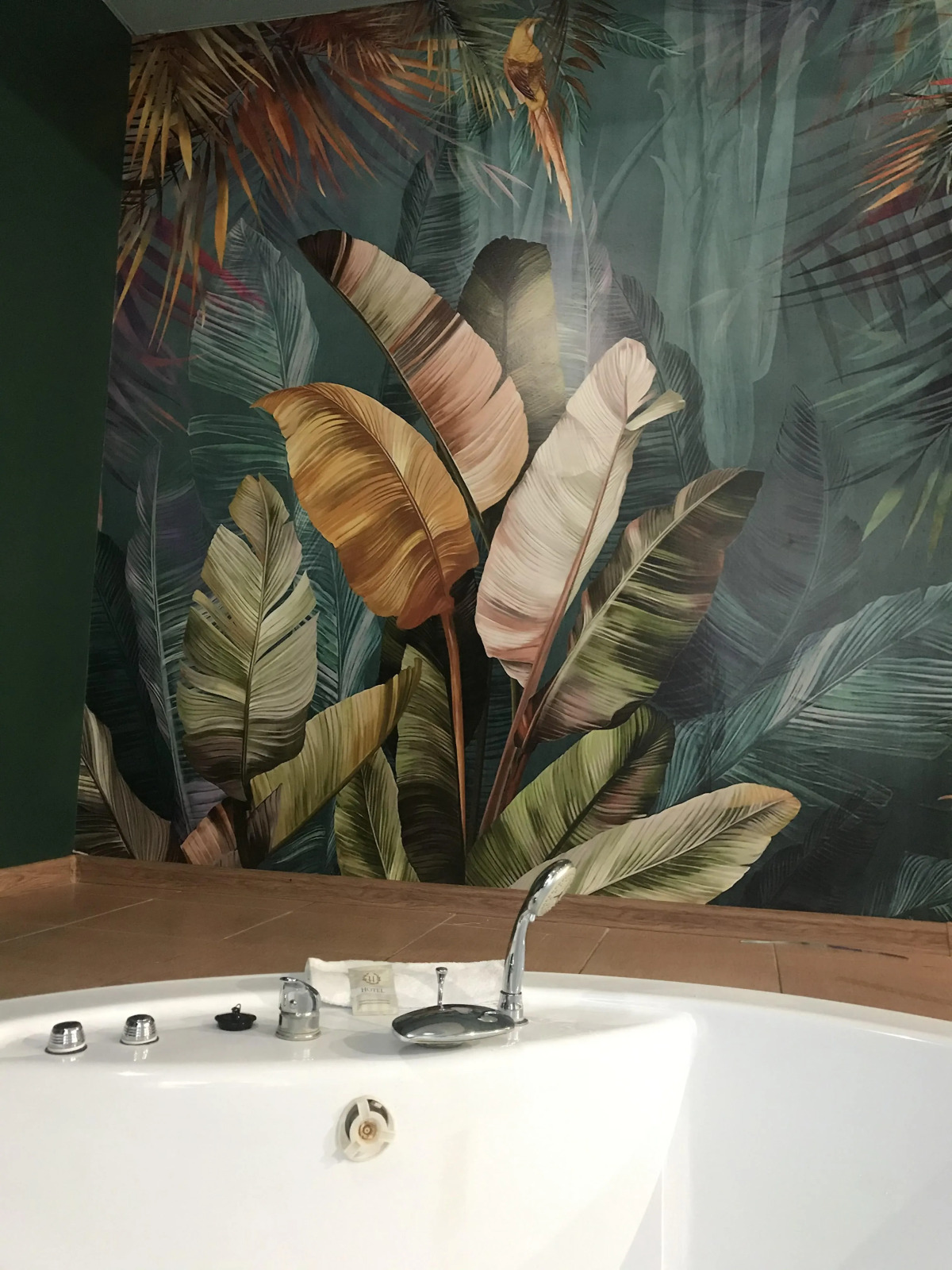 Отель Палитра