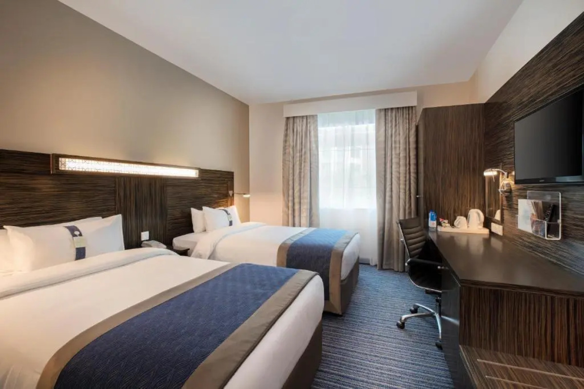 Holiday Inn Express Dubai Jumeirah an IHG Hotel