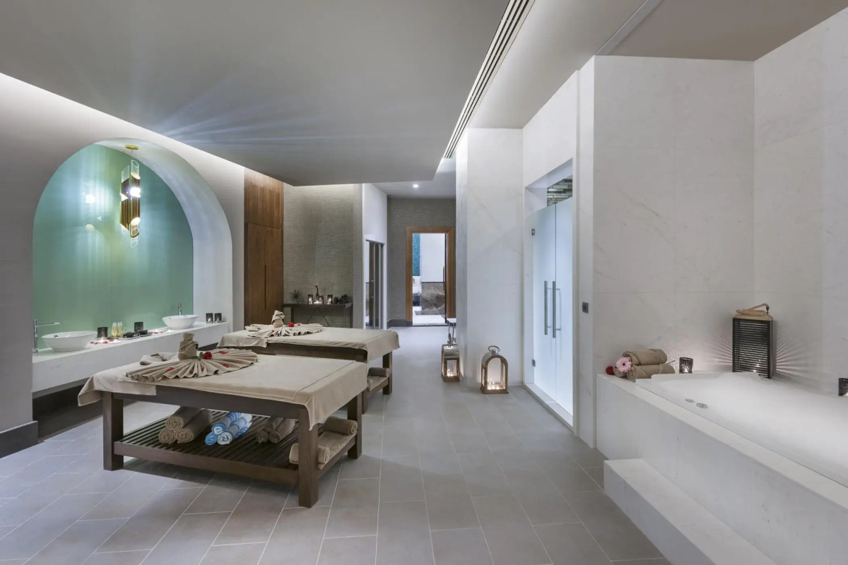 Elite World Grand Istanbul Kucukyali Hotel