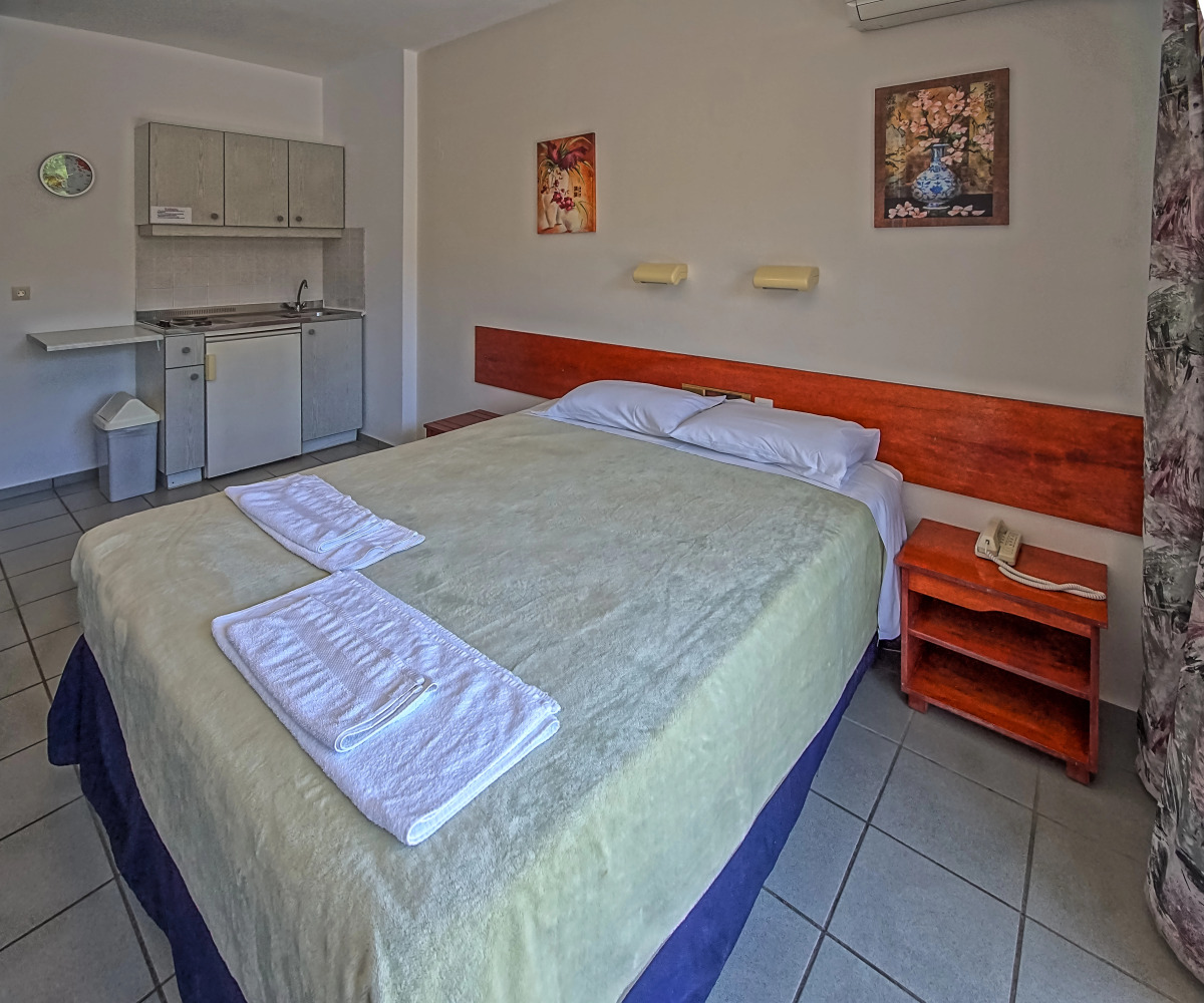 Апартаменты Seafront Beach Hotel