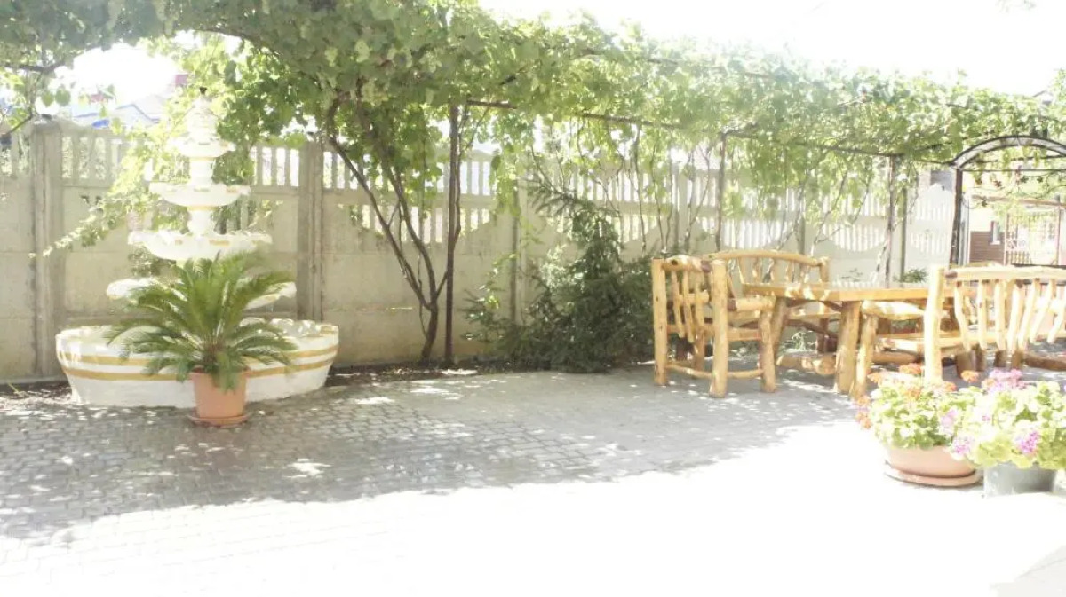 Отель Оазис