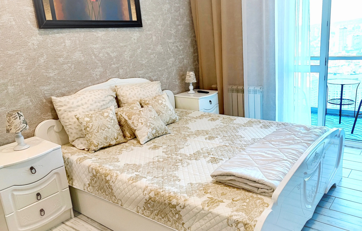 Апартаменты на 30 Этаже с Видом на Волгу и Город