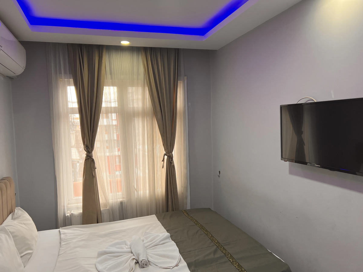 Отель Grand Sami