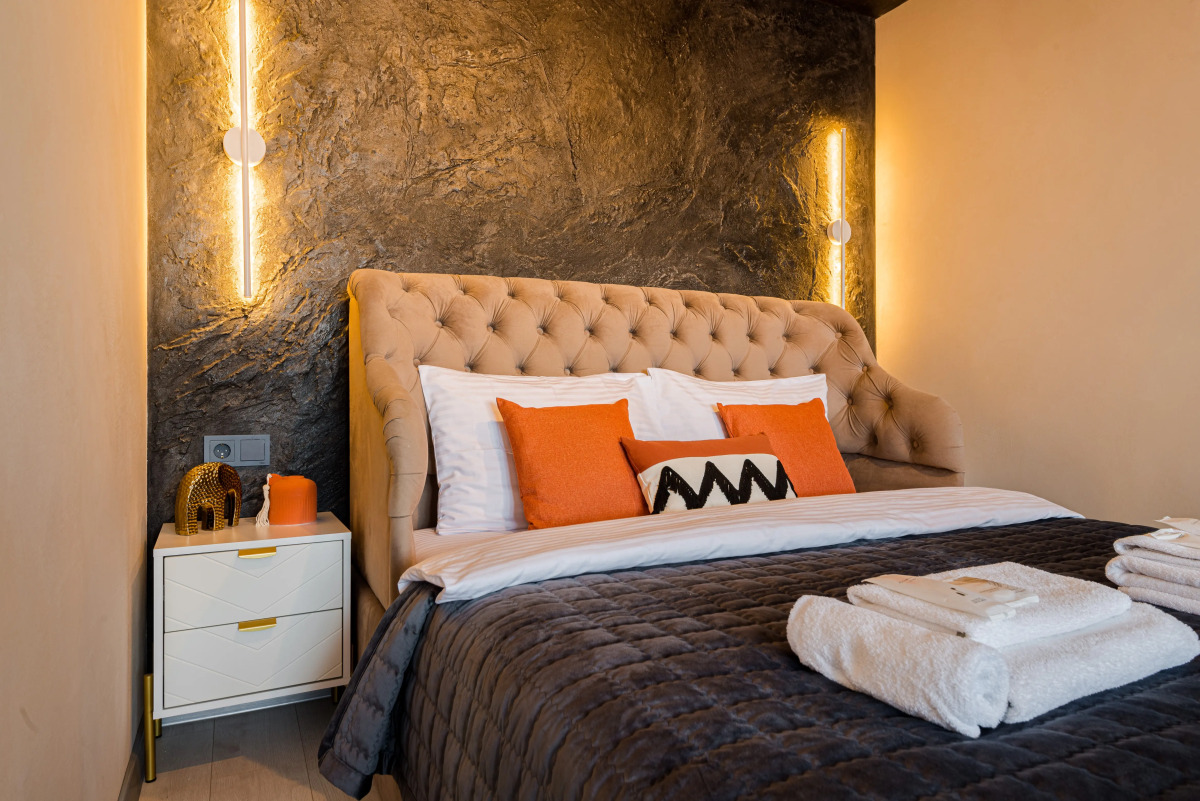 Квартира 1-к в центре на Н.Рождественского 1 от RentAp, 4 сп.места